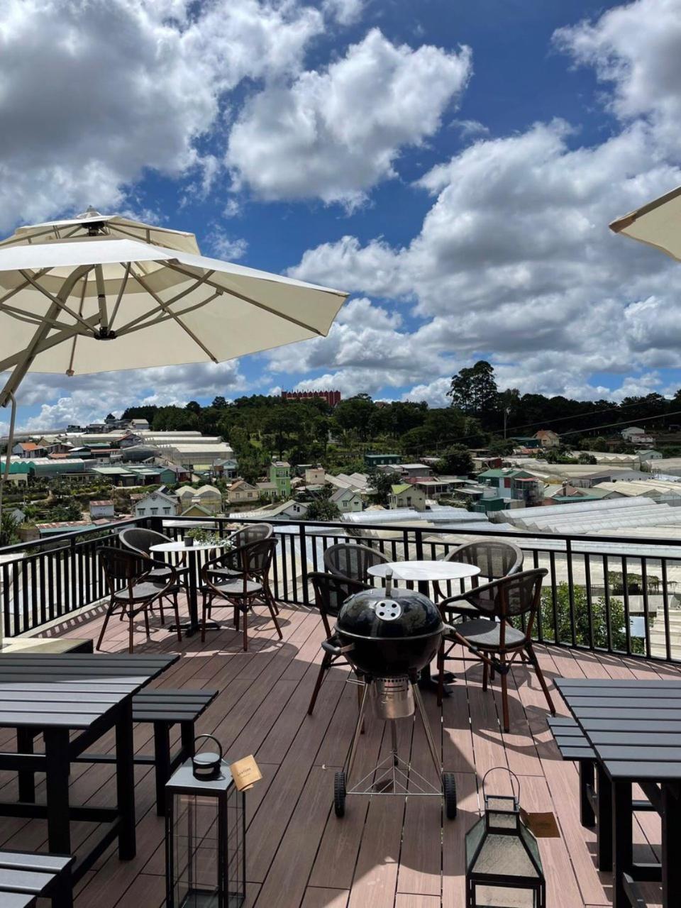 The Elegant Dalat Hotel Exterior photo